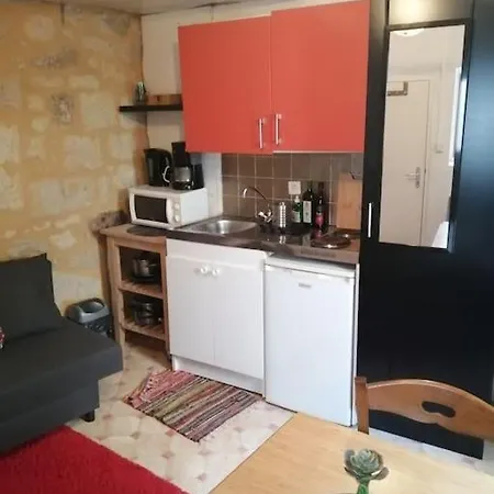 Petit Studio Au Coeur D'uzes Uzes